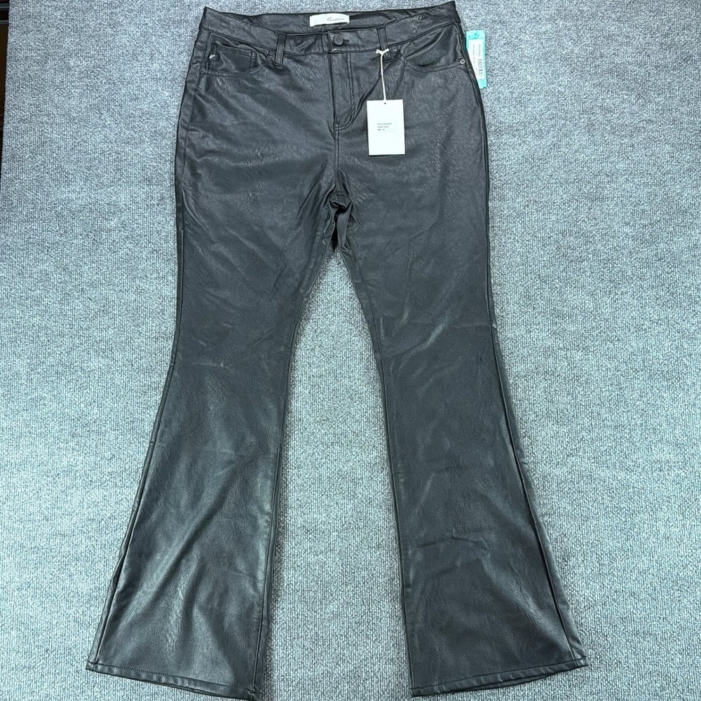 NWT Kan Can Cassi Mid Rise Vegan Leather Flare Pants Blk Sz 32 Goth Bell Bottom